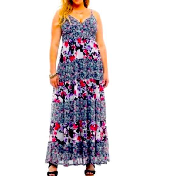 Torrid Floral Chiffon Tiered
Maxi Dress Sz 2X (18-20) - Picture 1 of 8